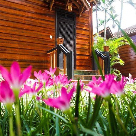 Pho Hoi Riverside Resort Hoi An Luaran gambar