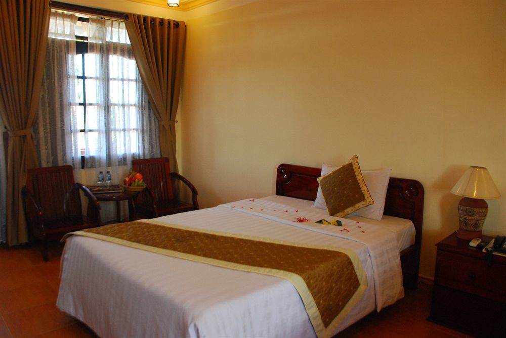 Pho Hoi Riverside Resort Hoi An Luaran gambar